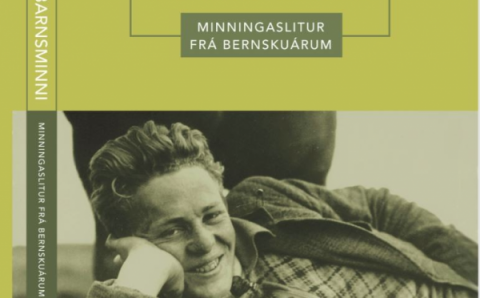 Forsíða bókarinnar Í barnsminni